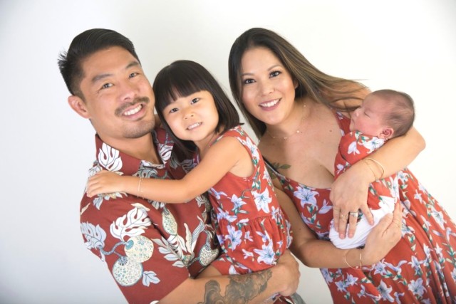 ハワイの服装は現地で調達 ハイセンスなロコが集うセレクトショップ キラ ハワイ ルックjtb オリオリハワイドットコム