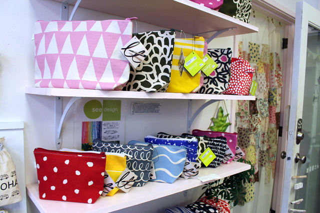 ばらまき土産も自分用も 女子が喜ぶお土産ショッピングはワイキキの雑貨屋さん シャビールーム へ ハワイの旅をまるごとサポート オリオリハワイ